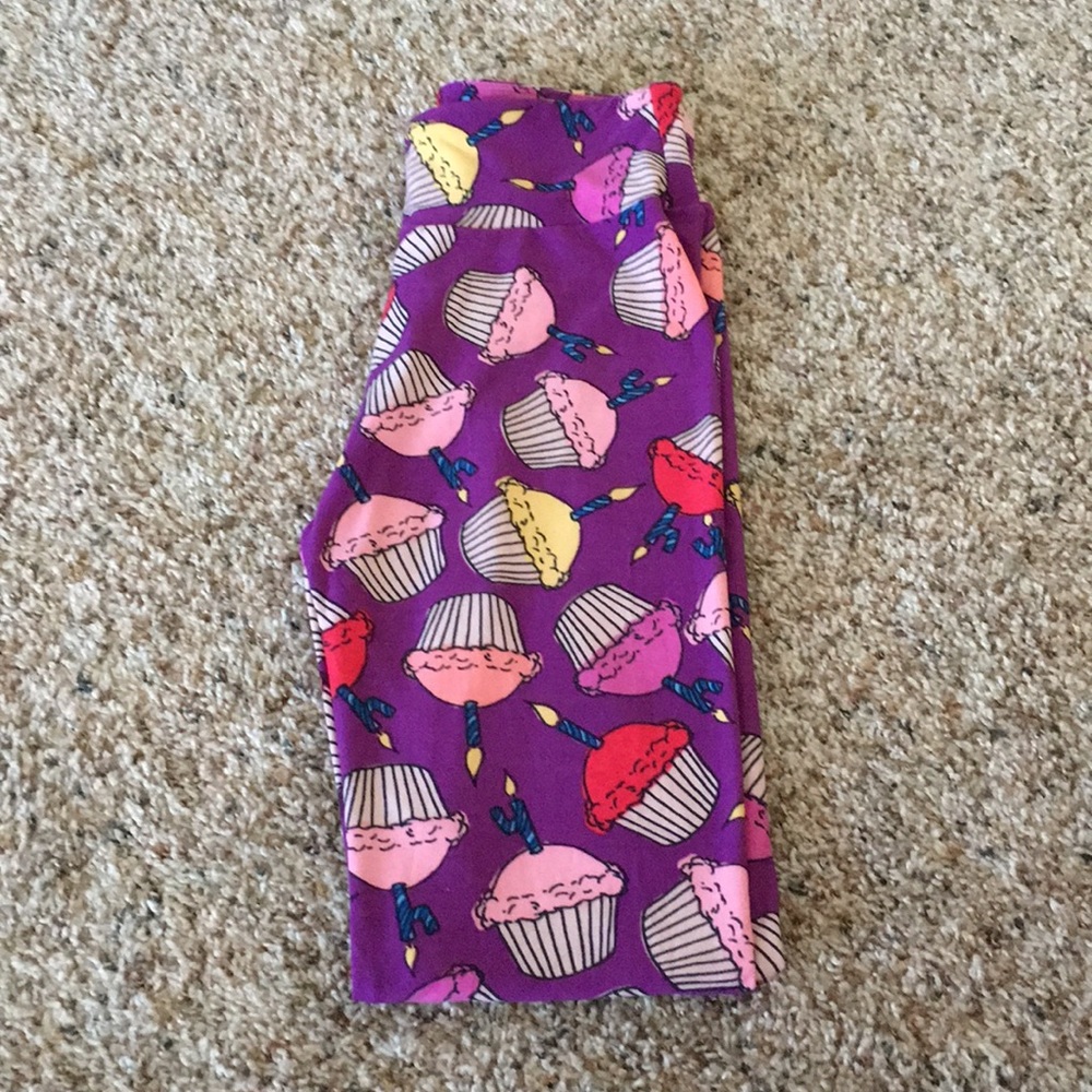 LuLaRoe 4th Birthday Leggings